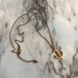 Anchor necklace